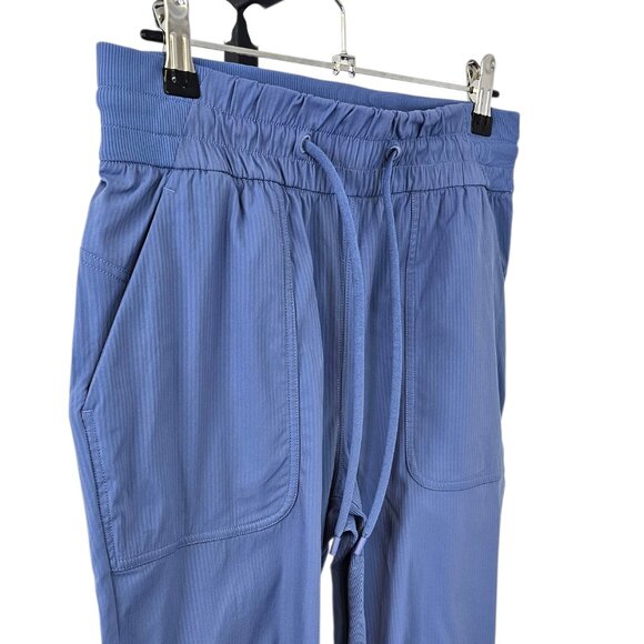 Lululemon Beyond the Studio Crop Water Drop, Pull On, High Rise, Light, Size 6 - Picture 2 of 9